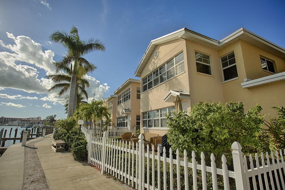 Barefoot Beach Resort Клиъруотър Бийч Екстериор снимка