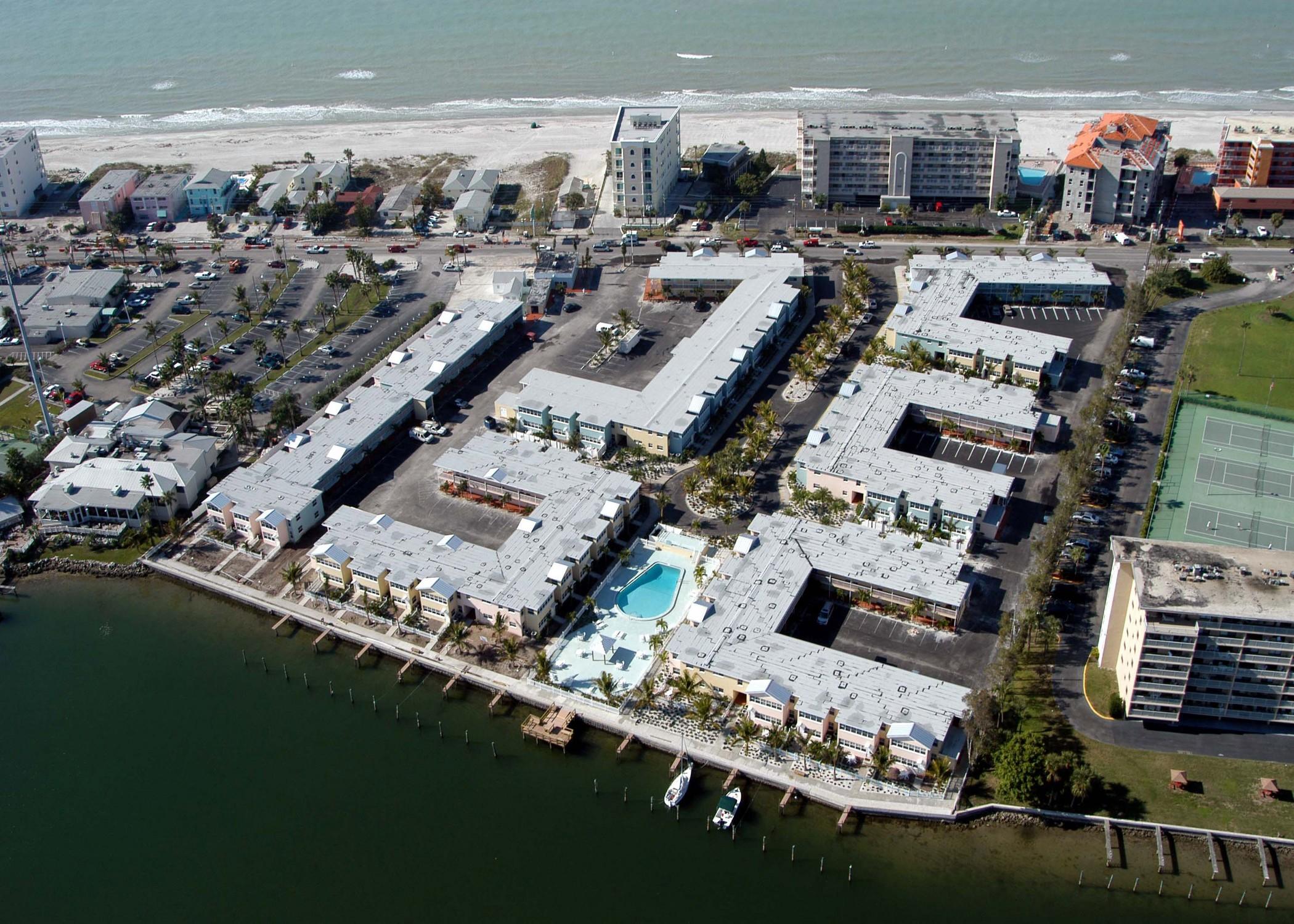 Barefoot Beach Resort Клиъруотър Бийч Екстериор снимка