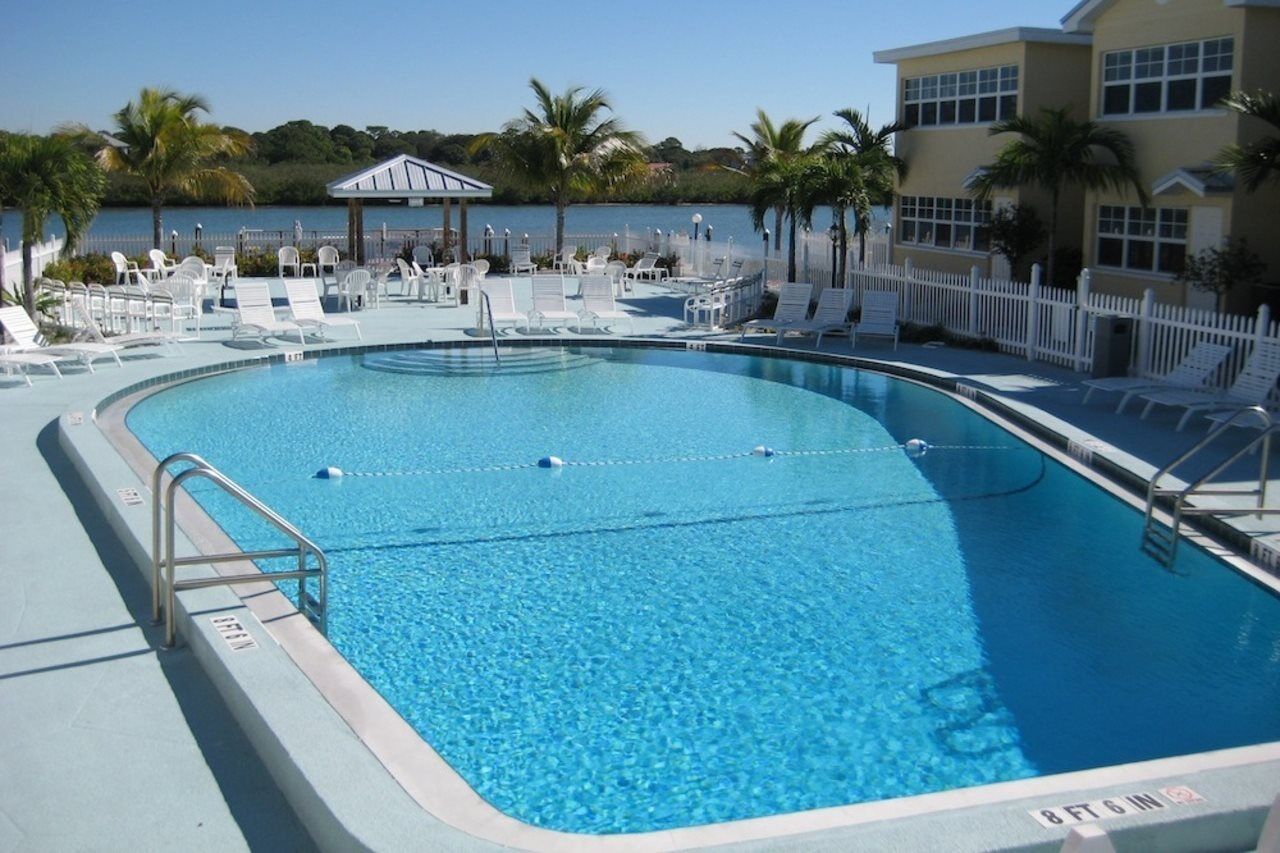 Barefoot Beach Resort Клиъруотър Бийч Екстериор снимка